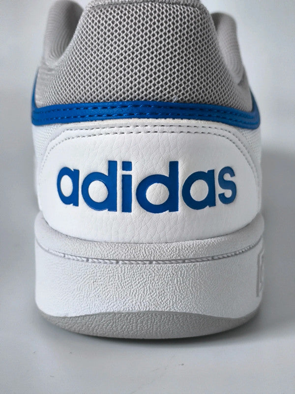 Adidas Hoops Boys / Mens Shoes Trainers UK Size 5