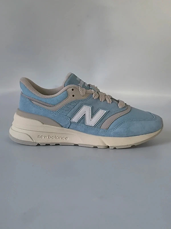 New Balance 997R Unisex Sneakers UK Size 4 NO BOX