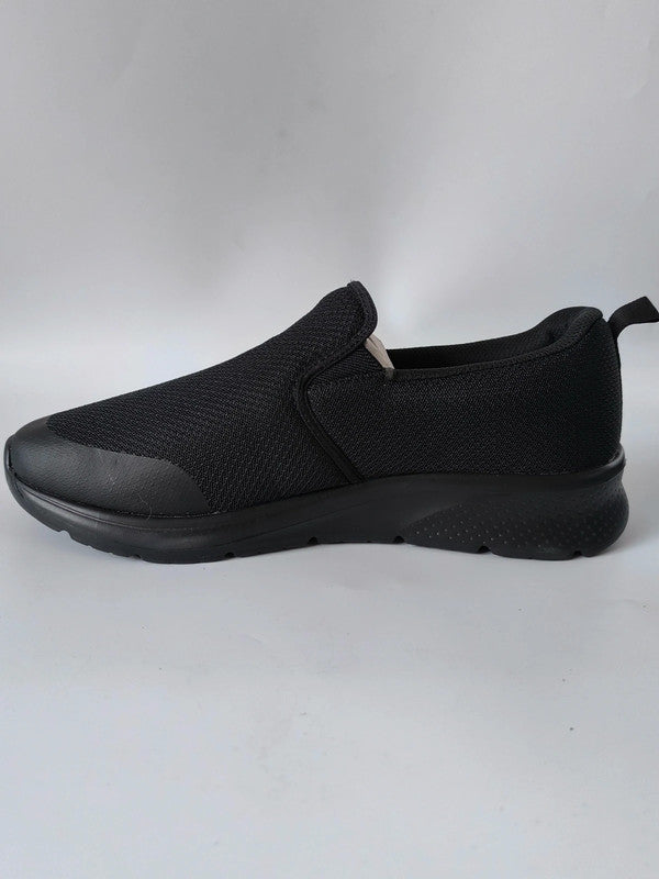 Slazenger Zeal Men's Slip On Trainers UK Size 11 No Box