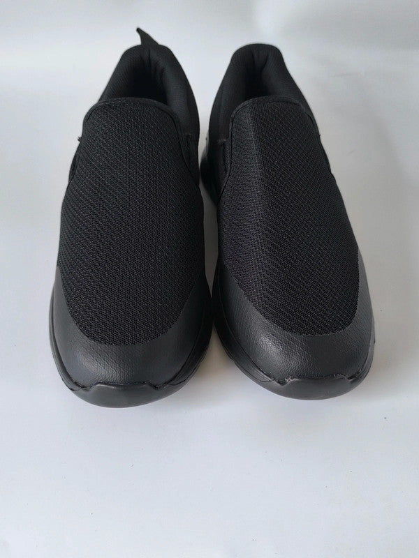 Slazenger Zeal Men's Slip On Trainers UK Size 11 No Box