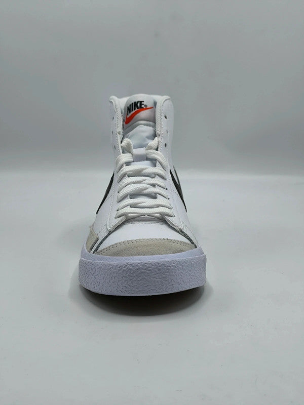 Nike Blazer Mid '77 Unisex Kids Shoes Trainers UK Size 4 With Defects