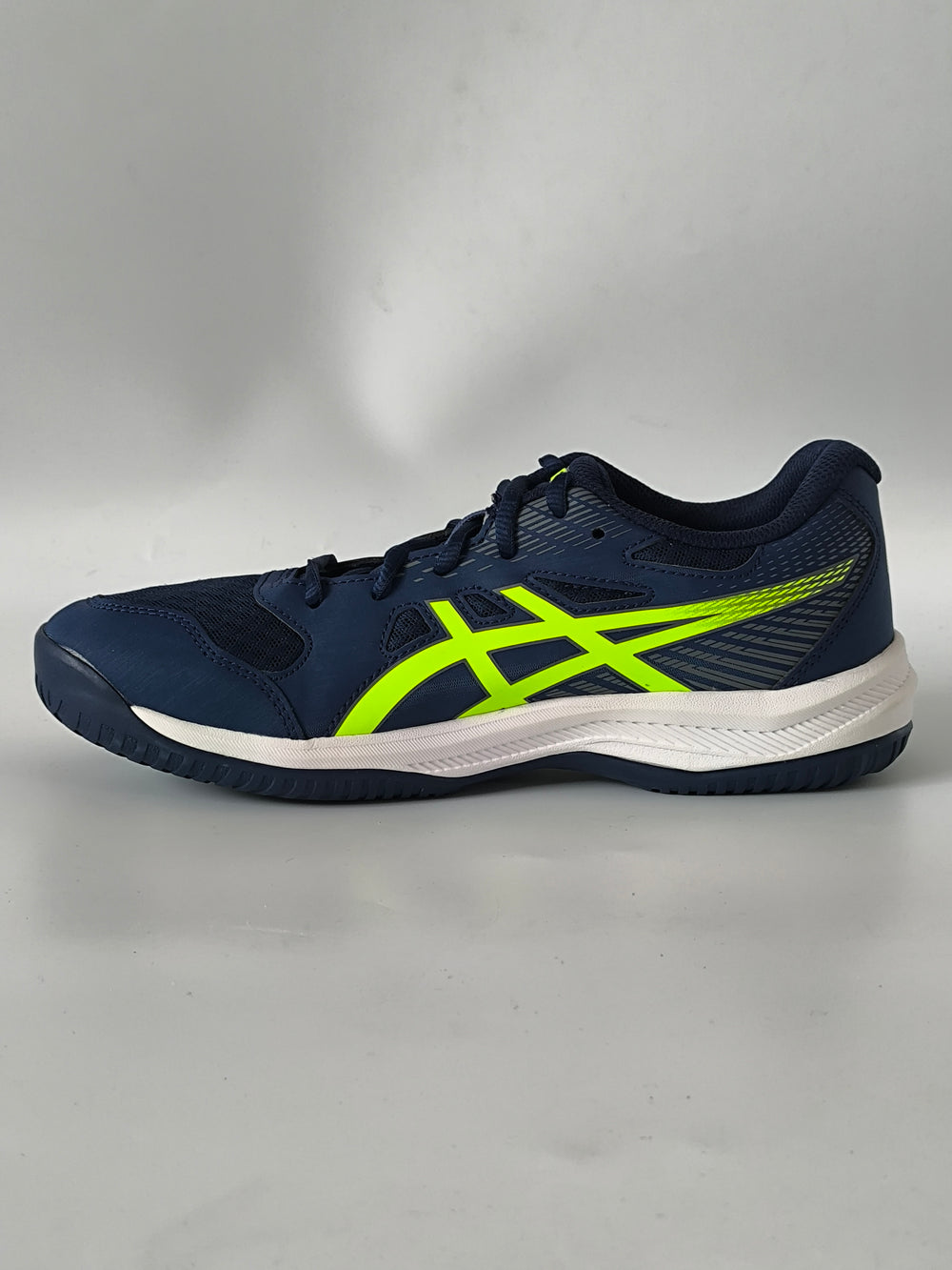 ASICS Upcourt 6 Boys Shoes Trainers UK Size 5.5 Brand New NO BOX