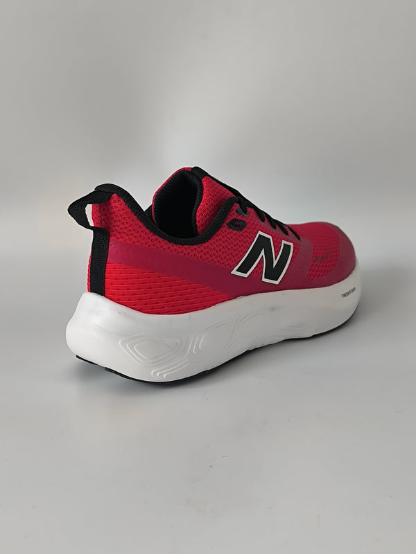 New Balance Fresh Foam 625 Men's Shoes Trainers –  UK Size 5 Brand New Without Box