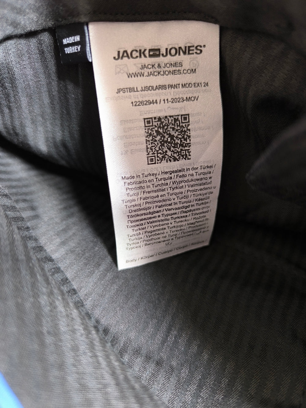 Jack & Jones Wide Leg Pleated Trousers Black W30 x L32 BNWT (Minor Defect)