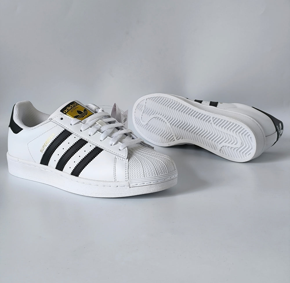 Adidas Superstar Mens Shoes Trainers UK Size 8.5 Brand New