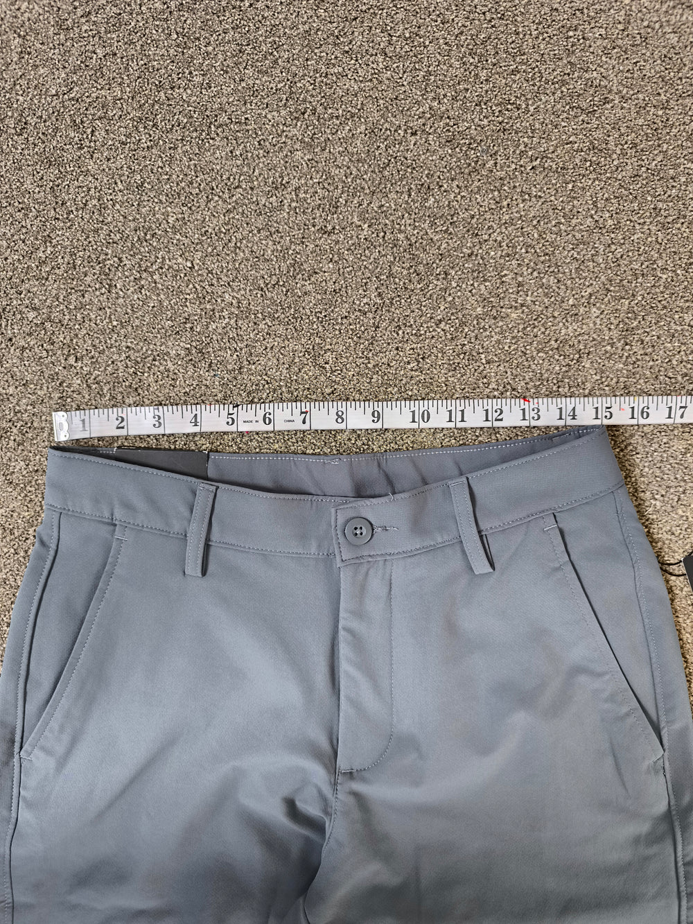Under Armour Men's Straight Fit Golf Pants - Gray (Size 30/34)