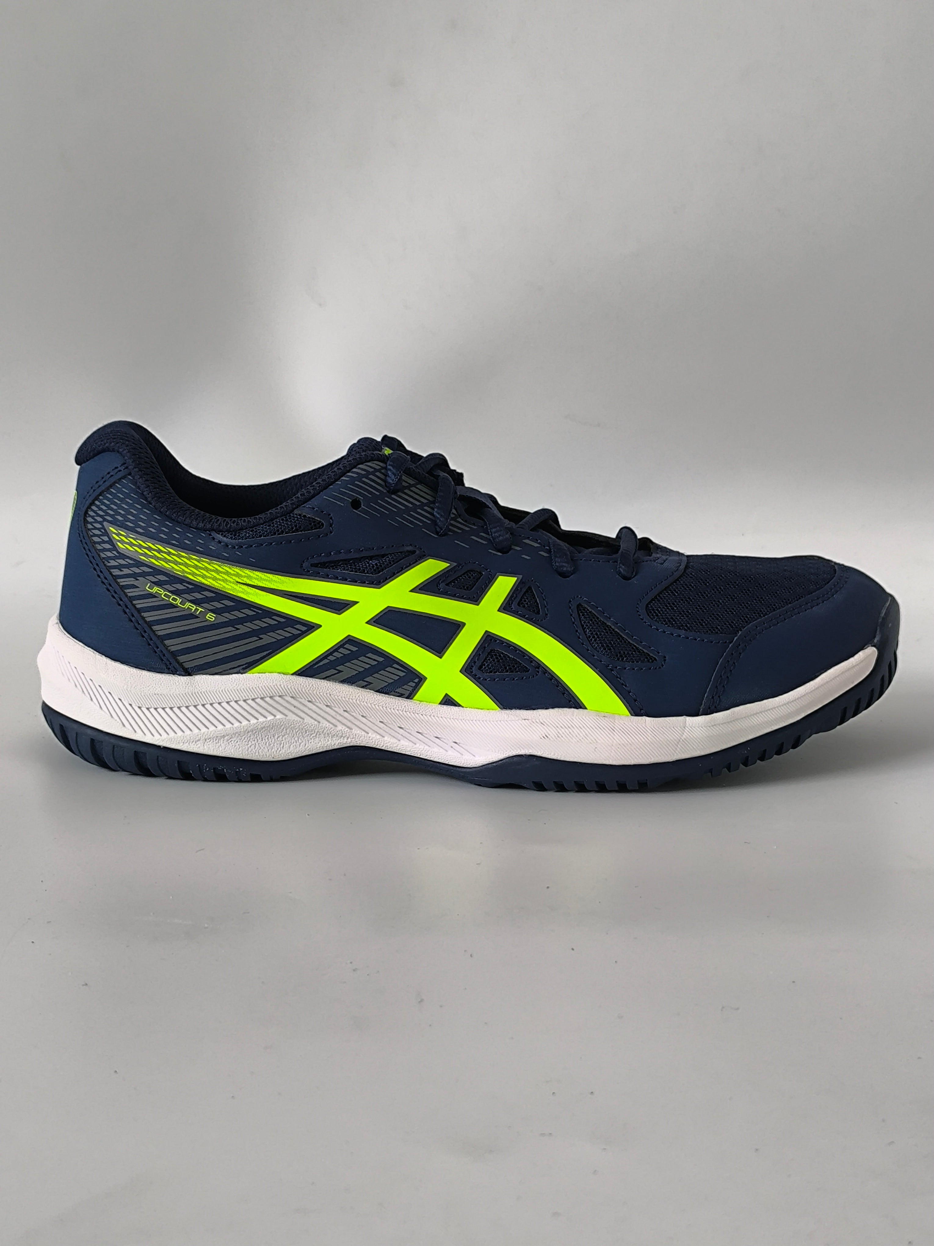 ASICS Upcourt 6 Boys Shoes Trainers UK Size 5.5 Brand New NO BOX